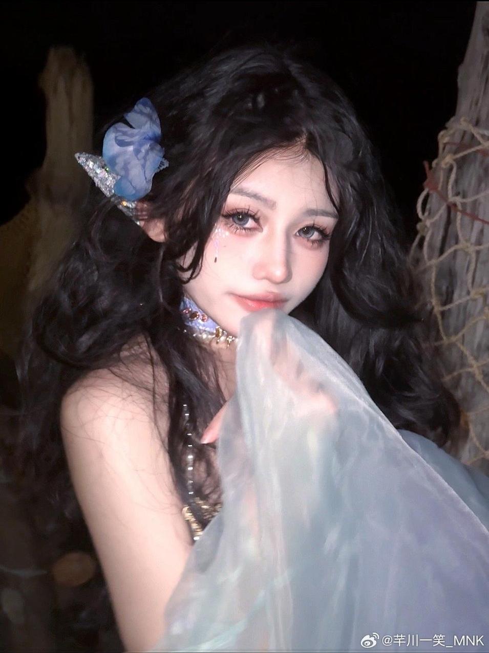 你还在犹豫什么？赶快来下载这个超棒的芊川一笑图集