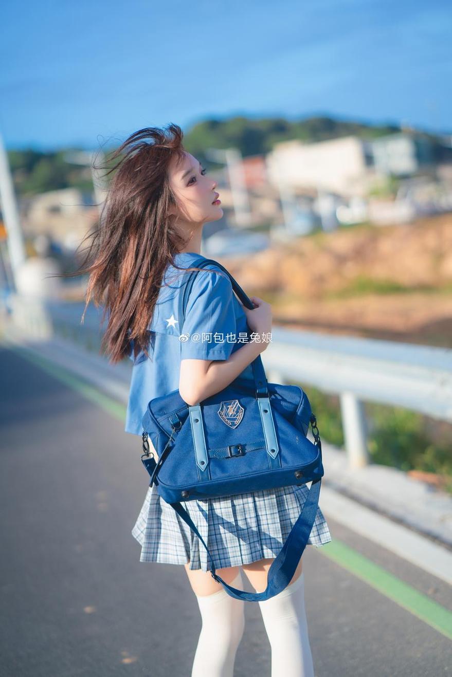 阿包也是兔娘凌华：精选多张美图分享