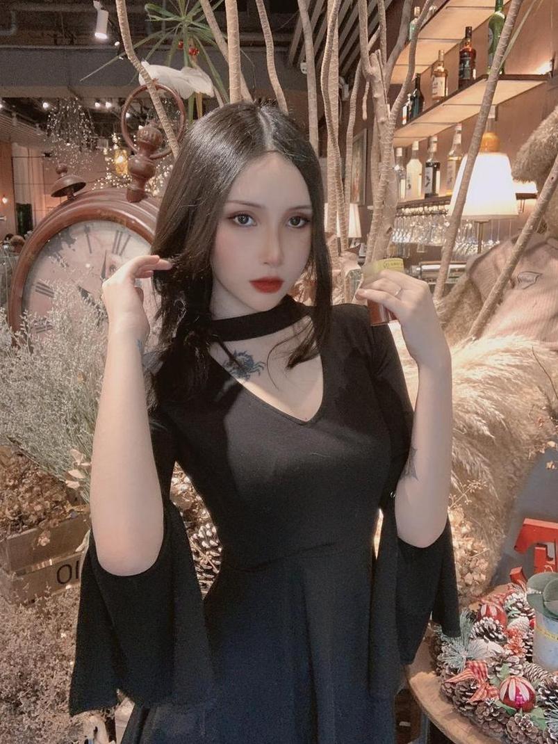 春宵苦短，vams子下载高清照片