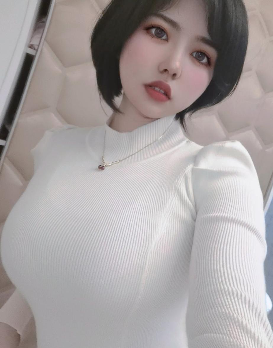 啊日日圣路易斯双手奉上cos图，原来cosplay也可以这么逼真