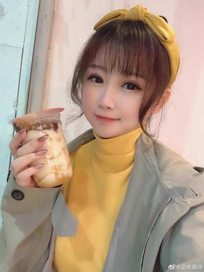 是依酱吖cos的专属图片收藏，限量发售