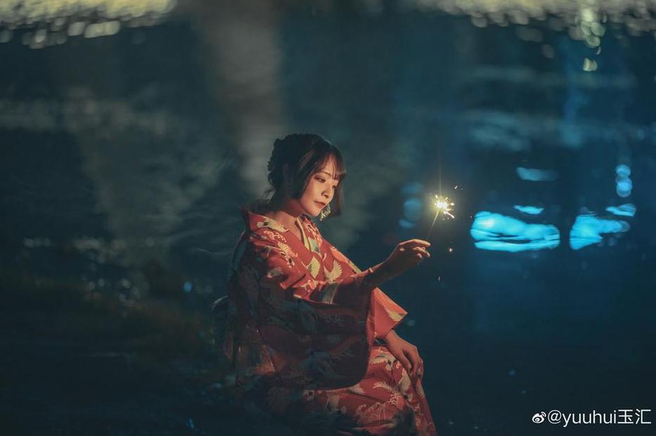 消磨你空闲时间的捷径就在这里！yuuhui玉汇油水光滑cos作品更新一波接一波