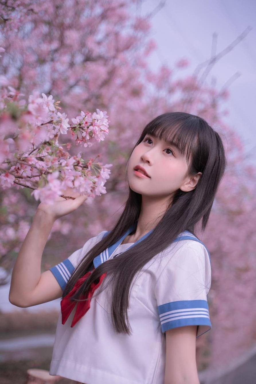 经典美图摄影：萌芽儿o0定制的原创照片。