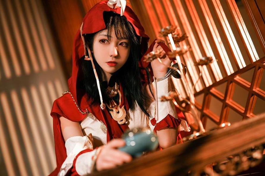 南桃momoko九灵常服赏析：经典COSPLAY作品，绝对称得上一绝。