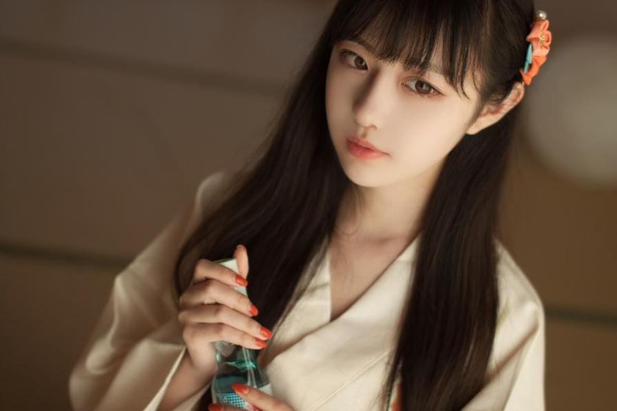 色彩亮丽的shika小鹿鹿黑色美图欣赏。