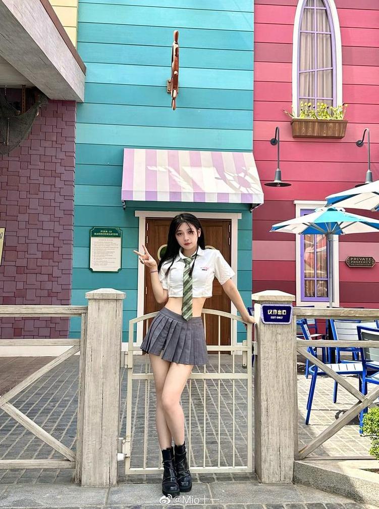 女王mio十一cn守望先锋cosplay作品震撼发布