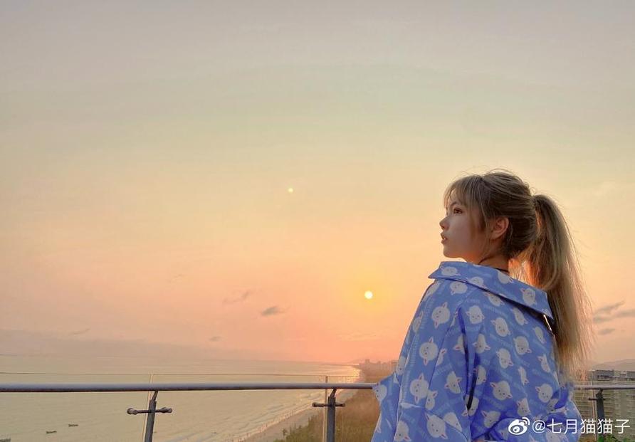 靓丽美图：七月喵子天使与恶魔cos