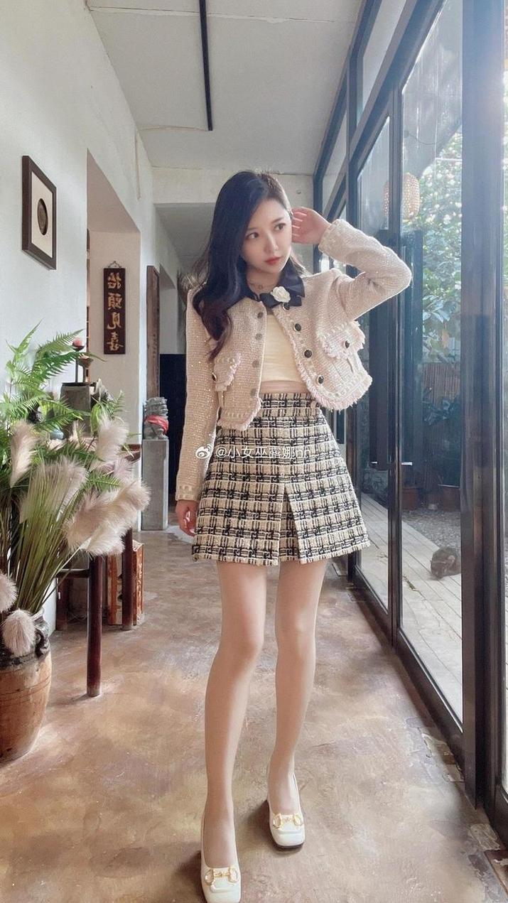 小女巫露娜ASMR精品图包，带你走进神奇的幻想世界。