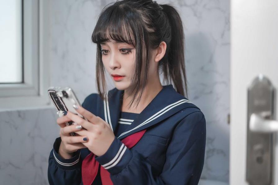 洛璃lolisama电子档：经典图包回顾