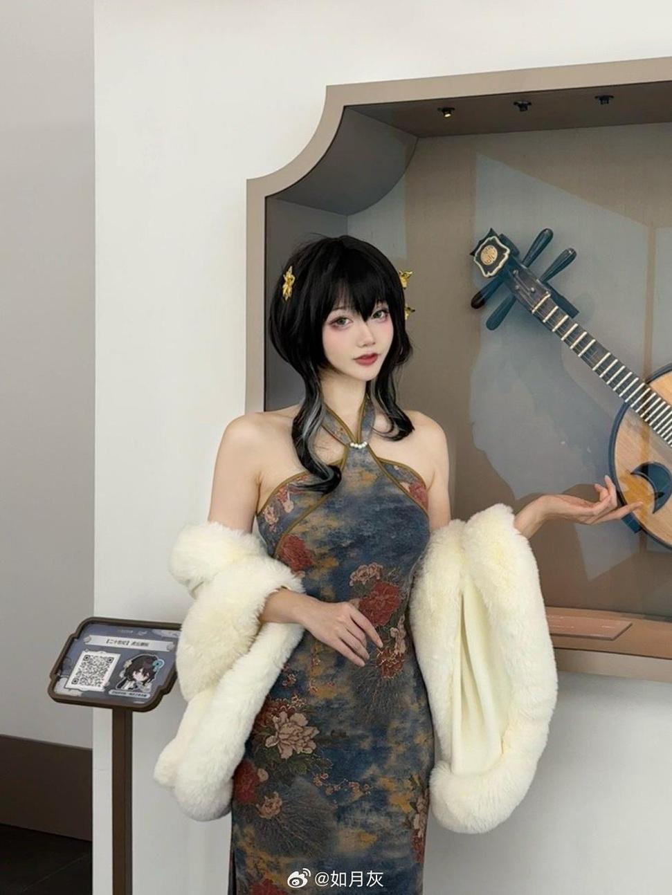 《如月灰玛修》cosplay图包：激萌造型带回家