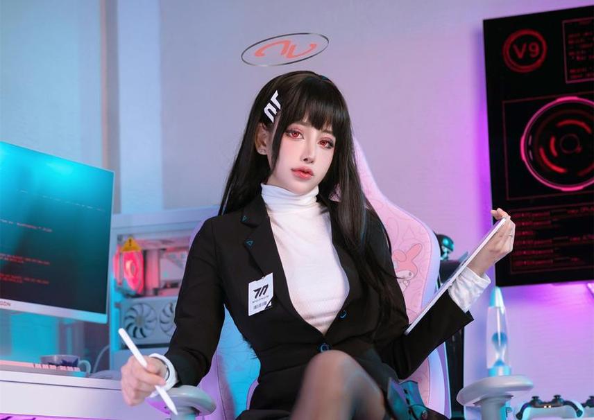 享受视觉盛宴！coserbyoru的图文合集