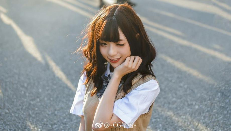 舞小喵肚上纹的什么，全新图片放送