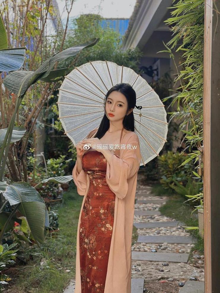 神仙颜值！鬼畜瑶在不在w旗袍美图鉴藏