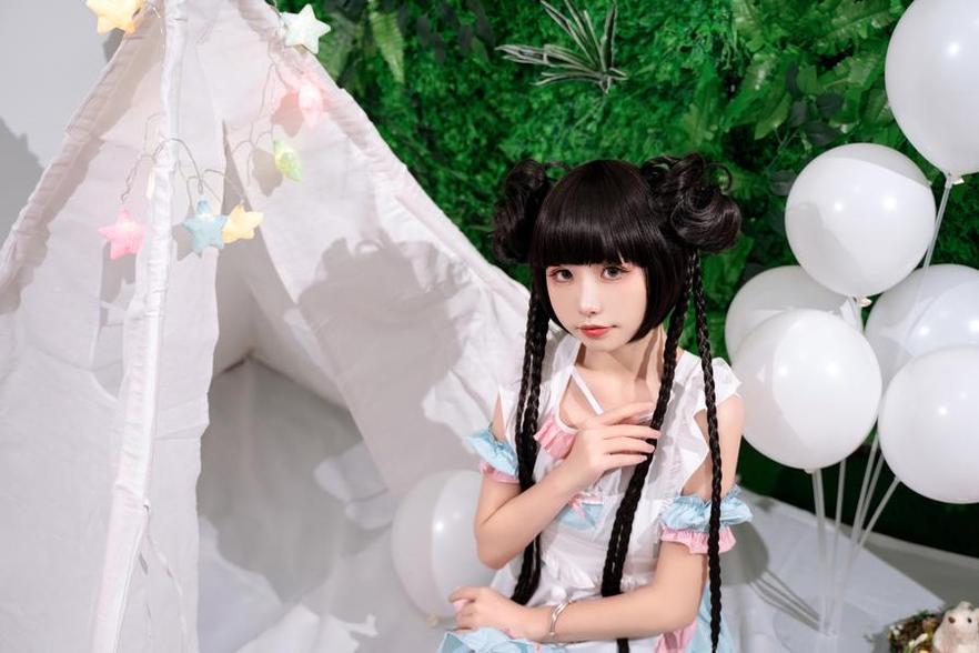 看到这些喵小吉草神cos美图，我不禁感慨：原来小清新也可以如此清净